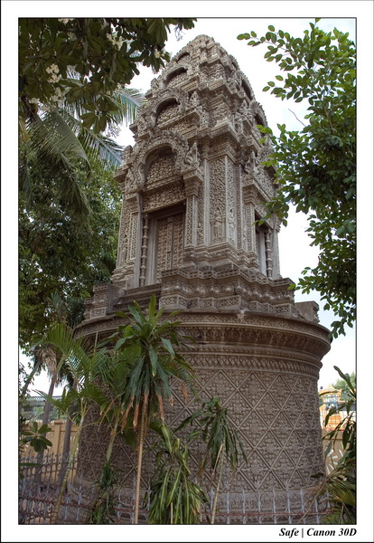 2006 - 07 - Phnom Penh - Temples 11